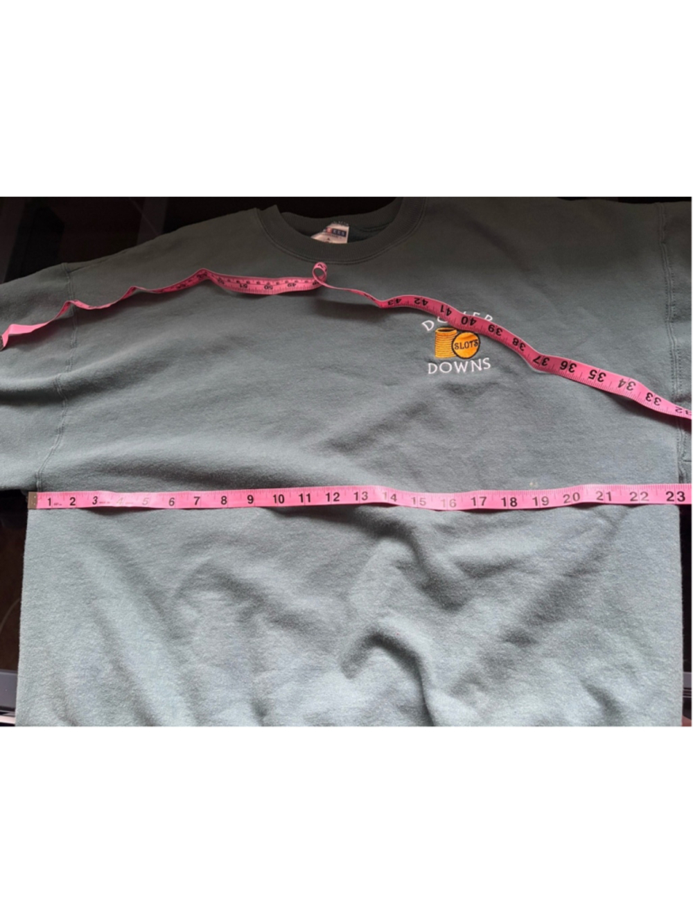 Vintage Jerzees Sweatshirt L Green Dover Downs Slots Casino Embroidered NuBlend - Picture 6 of 10